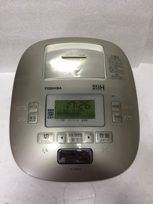 Nồi cơm điện Toshiba RC-104VSS